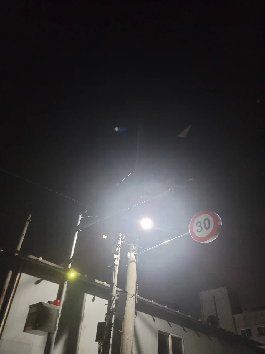 결국 화장실 찾으려고 동네 대장정을 시작한 새벽 유게이_8.webp